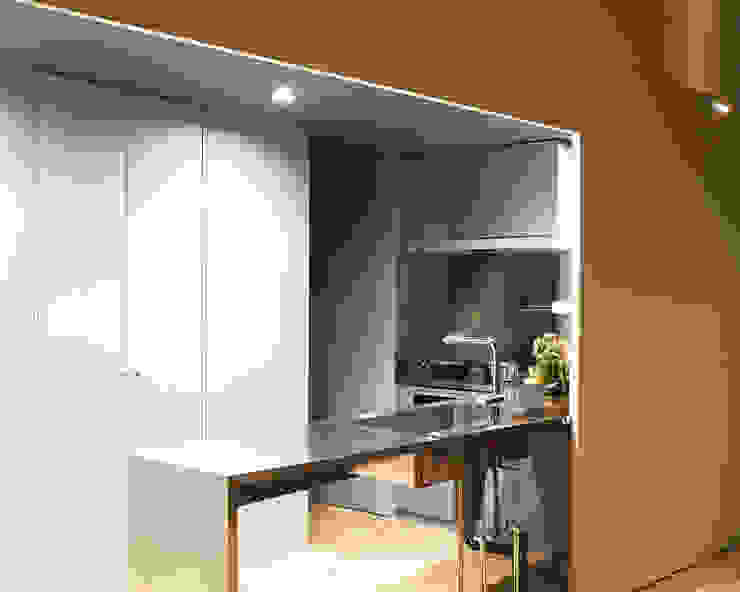 Moderne keukens van atelier CHOCOLATE Modern