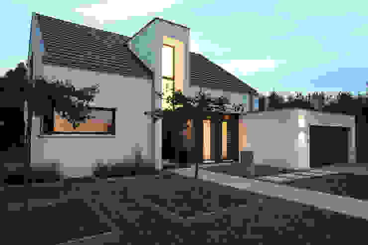 Haus K - Holzständerhaus in Wegberg, Architektur Jansen Architektur Jansen Casas minimalistas