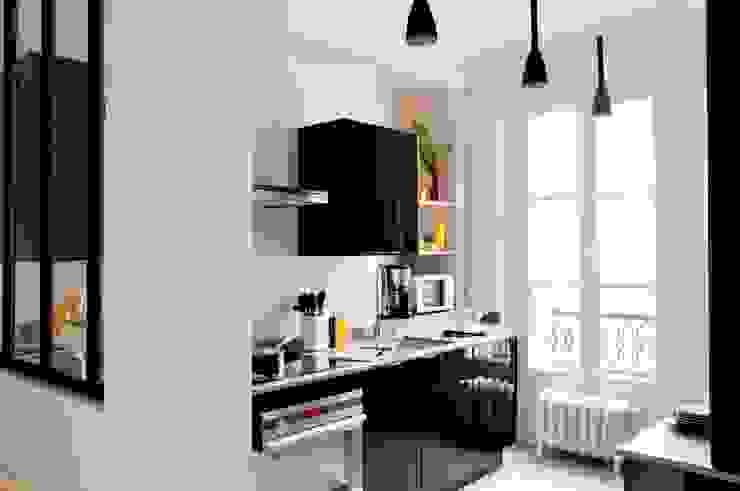 URBAN D&CO Cocinas de estilo moderno