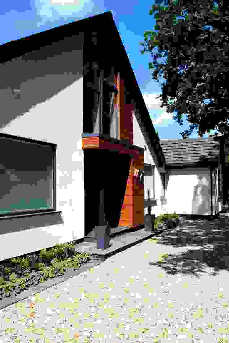 House in Chandlers Ford II Casas modernas por LA Hally Architect Moderno