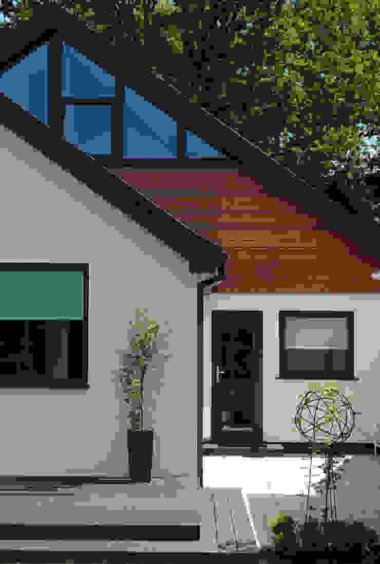 House in Chandlers Ford II Casas modernas por LA Hally Architect Moderno