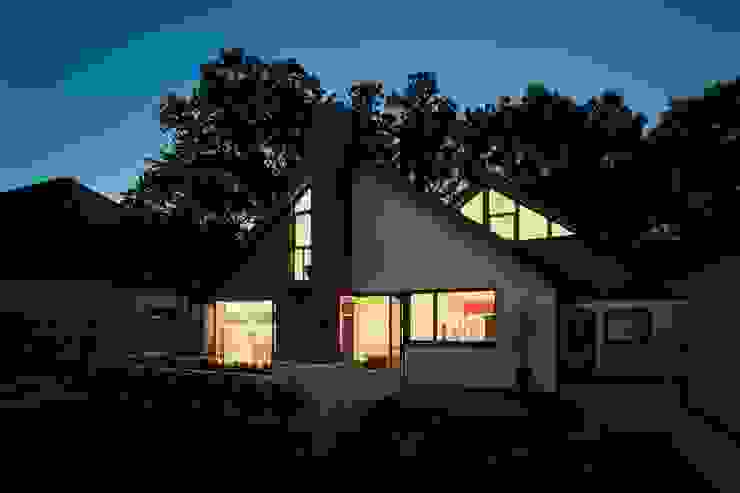 House in Chandlers Ford II Casas modernas por LA Hally Architect Moderno