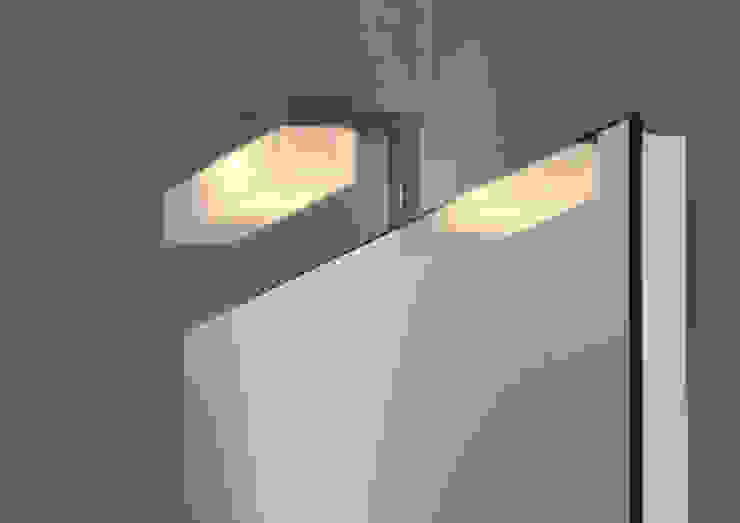 Badspiegel Mit Spiegelleuchte Homify