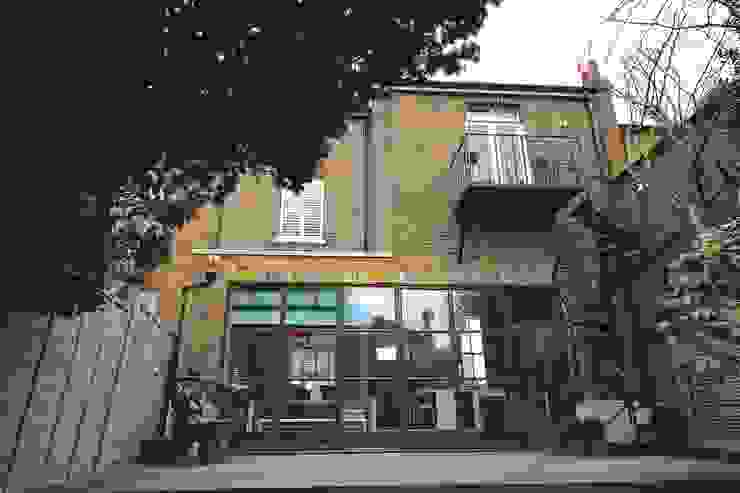 Full House Renovation with Crittall Extension, London Industrial style houses by HollandGreen Industrial