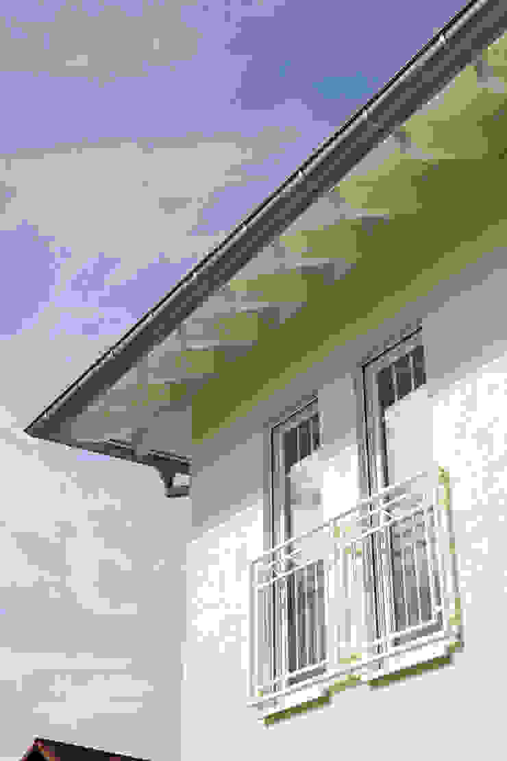 Frei geplantes Kundenhaus - Französischer Balkon homify Villa Stadtvilla,Fertighaus,Fenster,Französischer Balkon,fertighäuser,holzbauweise,fertighausbau