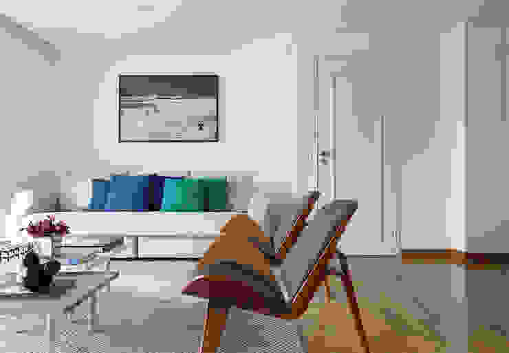 Casa 2 Arquitetos Modern living room