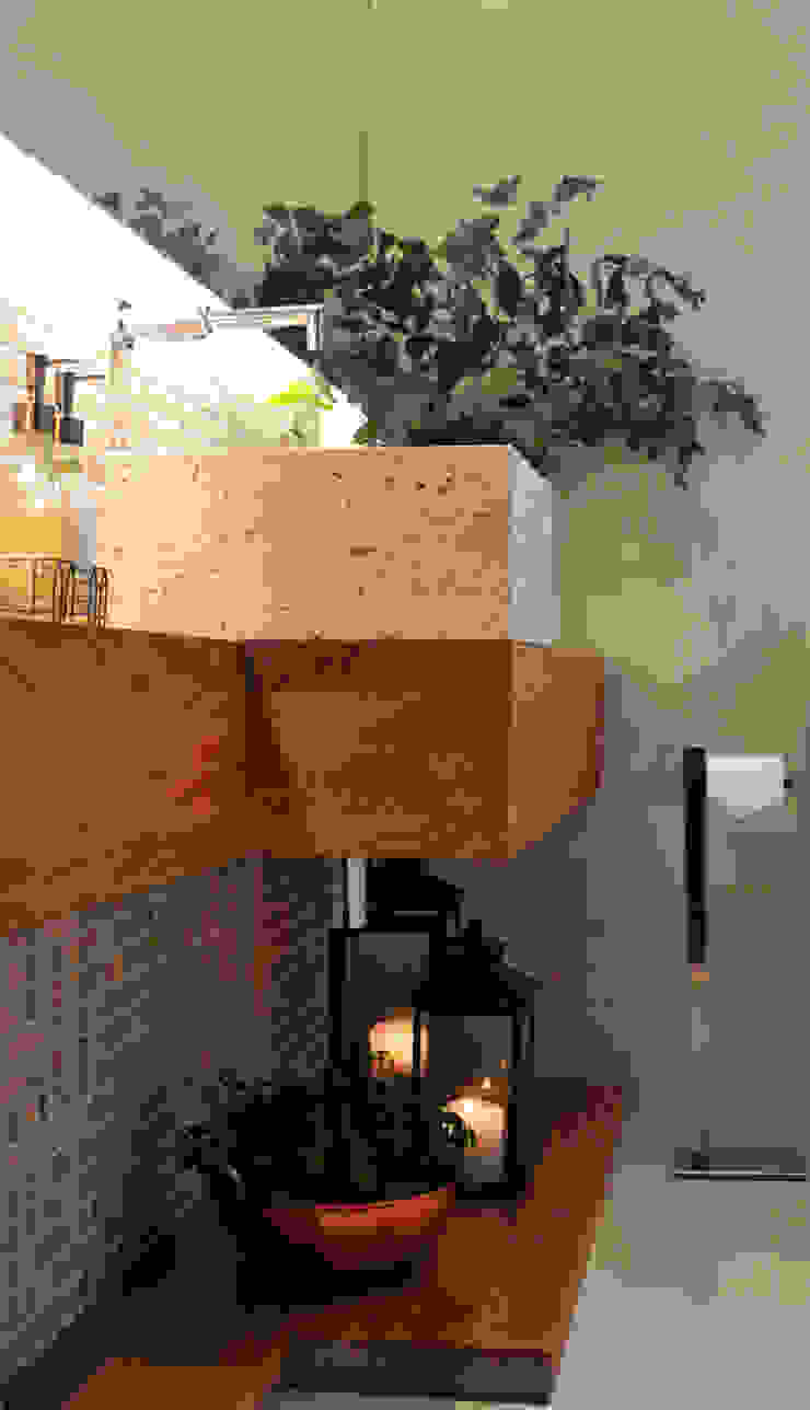 Helô Marques Associados Rustic style bathroom