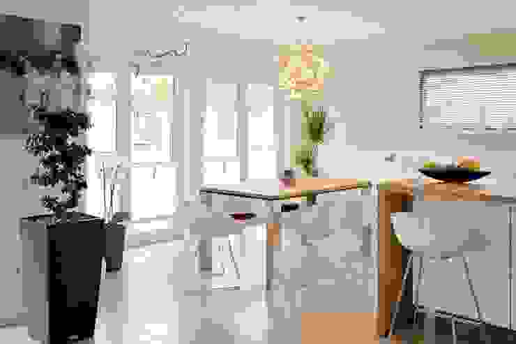homify Modern Dining Room