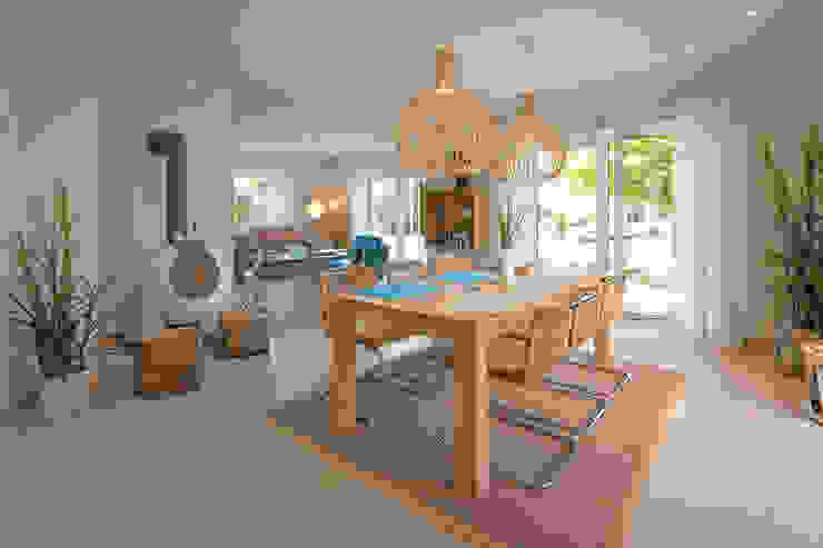 Danhaus Stadtvilla, Danhaus GmbH Danhaus GmbH Esszimmer im Landhausstil