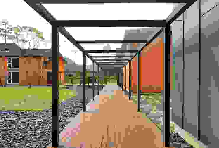 Exterior KAWA Design Group Casas modernas