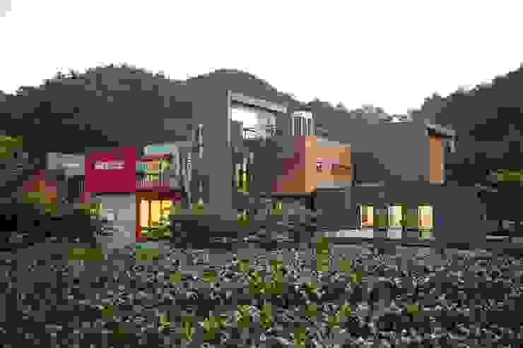 Exterior KAWA Design Group Casas modernas