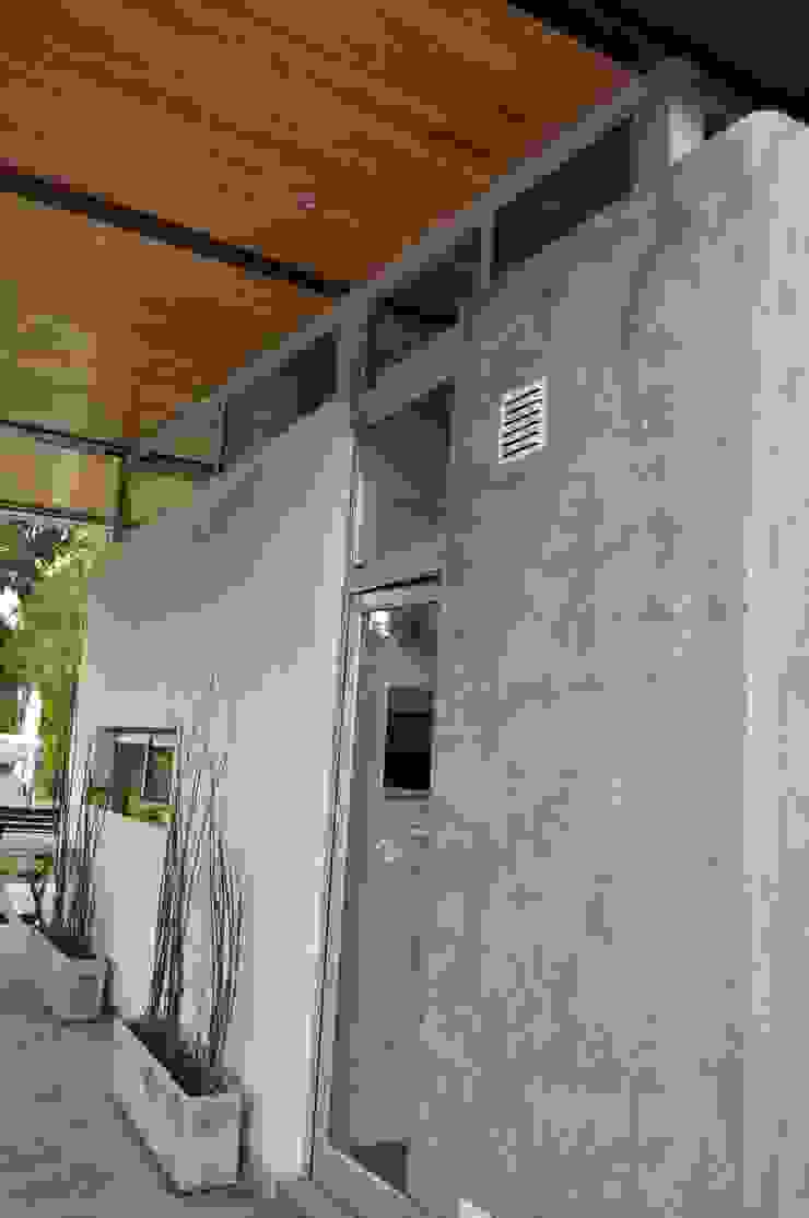 Baltera Arquitectura 클래식스타일 발코니, 베란다 & 테라스