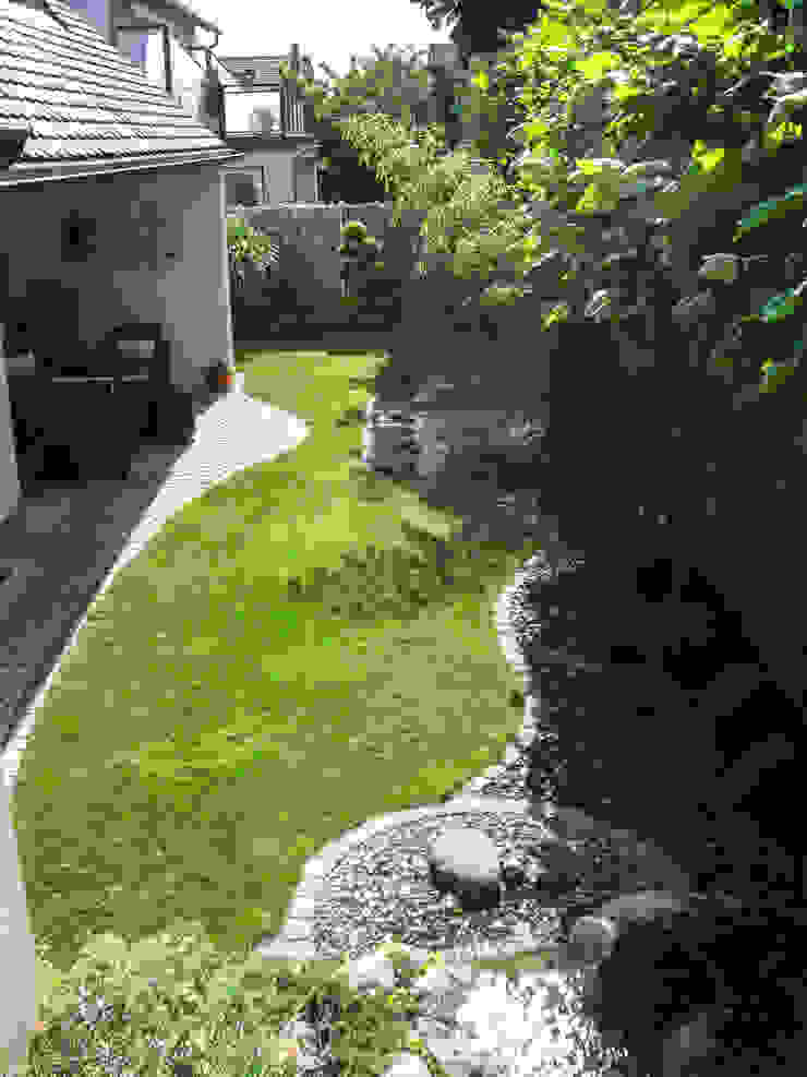 Asianstyle design garden -GardScape- private gardens by Christoph Harreiß Giardino in stile asiatico