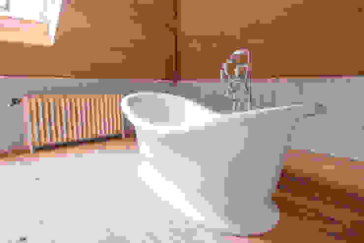 Bad Mart composiet 10 badkamer voorbeelden met een vrijstaand bad | homify