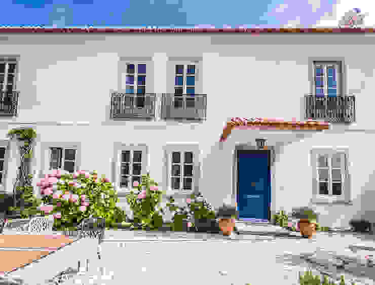 Renovação de Quinta em Sintra, shfa shfa Casas clássicas Plantar,Construção,Janela,Nuvem,Azul,Céu,Porta,Luminária,Azure,Vaso de flores