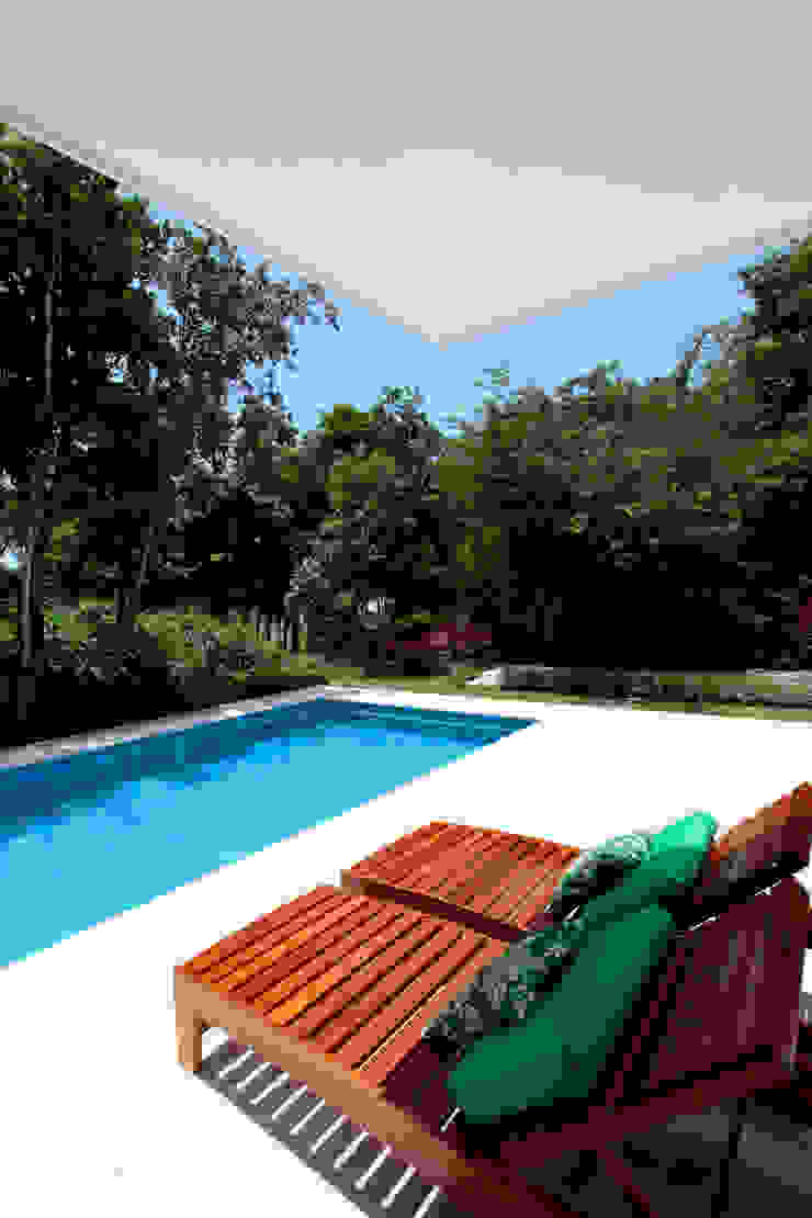 Enrique Cabrera Arquitecto Modern houses
