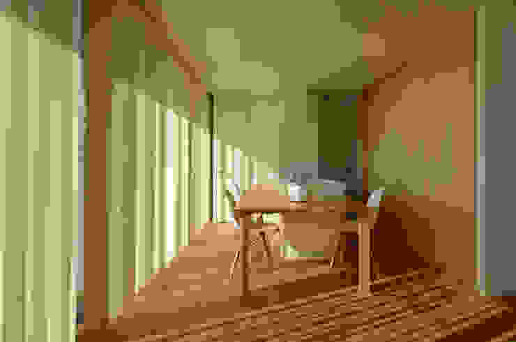 Sunset House, 富田健太郎建築設計事務所 富田健太郎建築設計事務所 Kitchen Wood Wood effect