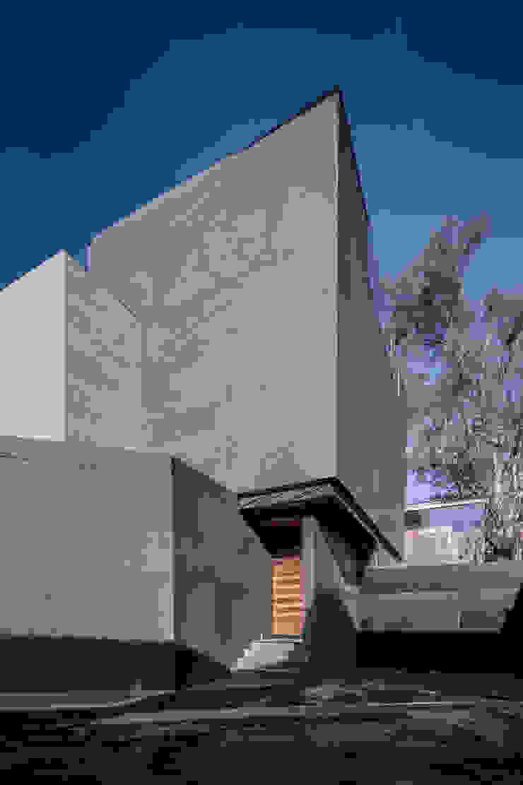 grupoarquitectura Minimalist house