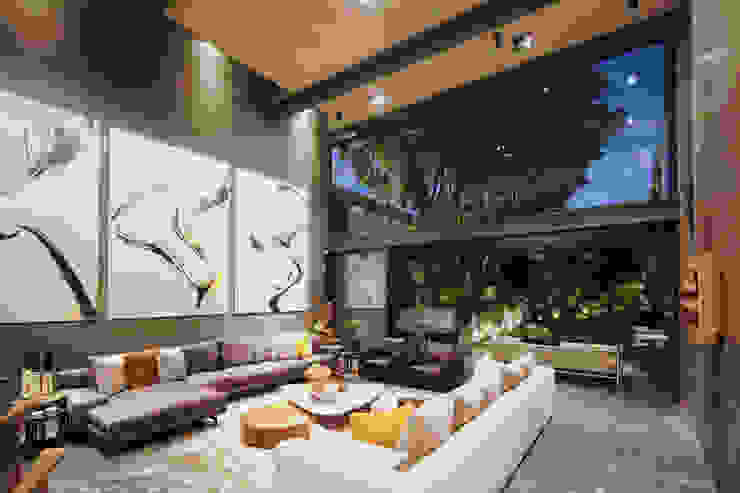 Casa Basaltica, grupoarquitectura grupoarquitectura Minimalist living room