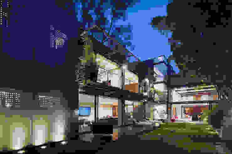 grupoarquitectura Minimalist house