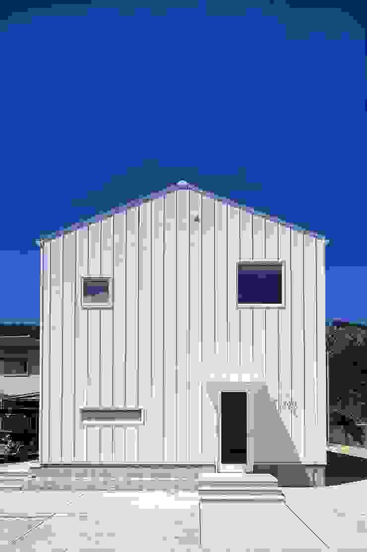 Modern houses by zuiun建築設計事務所 ／ 株式会社 ZUIUN Modern