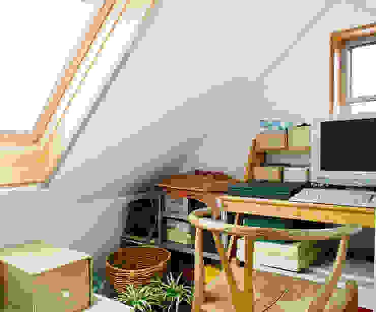 遠藤浩建築設計事務所 H,ENDOH ARCHTECT & ASSOCIATES Nowoczesne domowe biuro i gabinet
