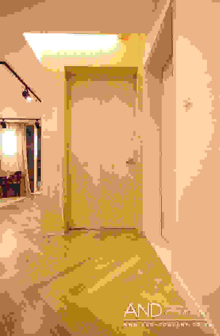 앤드컴퍼니 Nowoczesne okna i drzwi