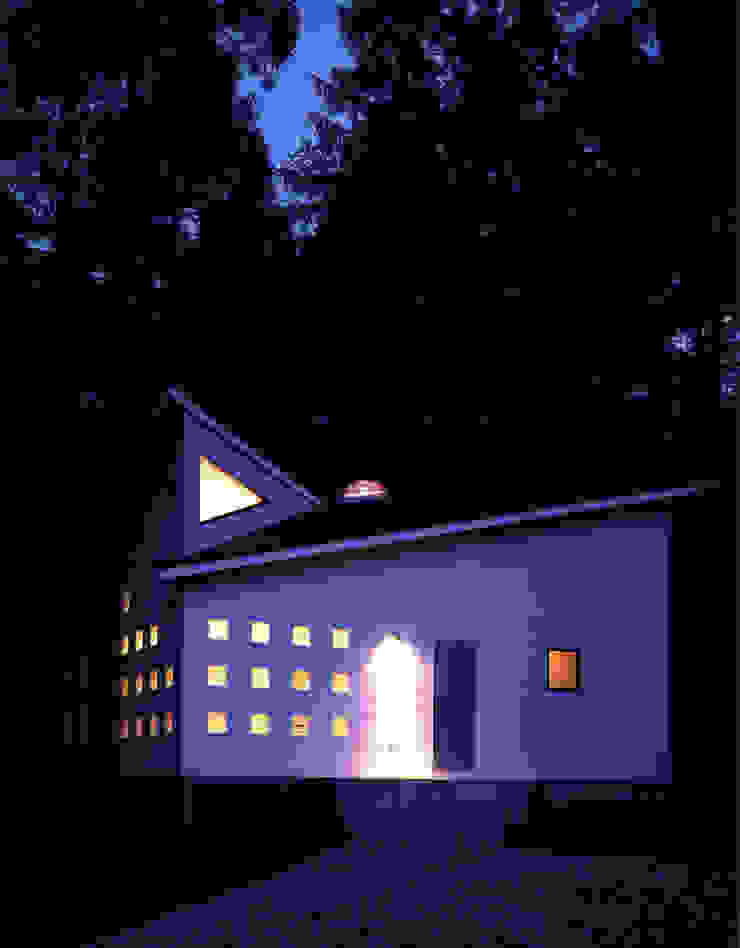 加藤將己/将建築設計事務所 Nowoczesne domy