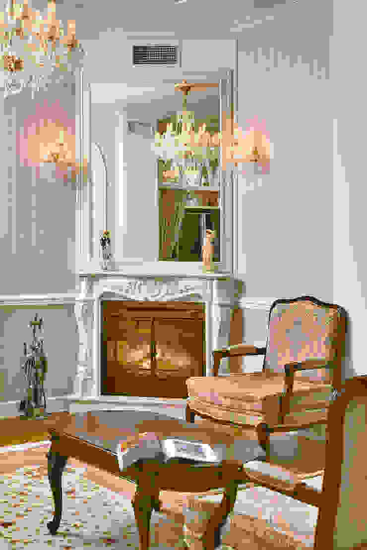 D&T Architects Klassische Wohnzimmer