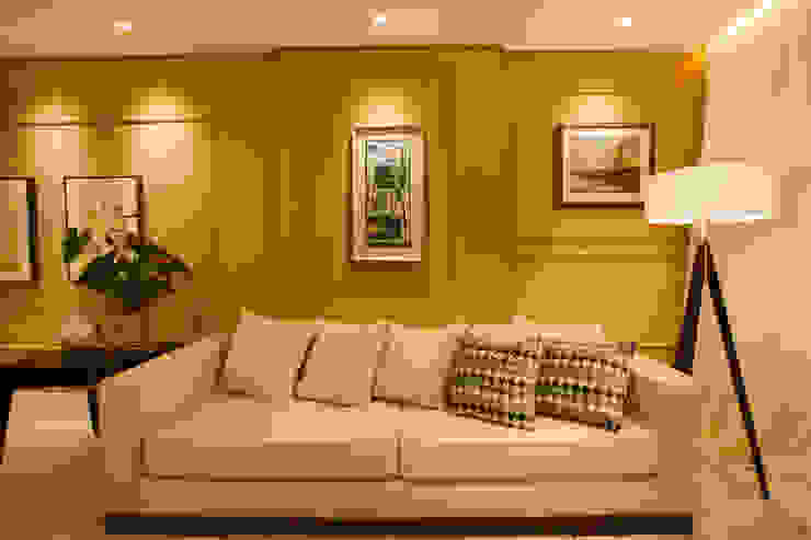 Salas de estar ecléticas por Passo3 Arquitetura Eclético