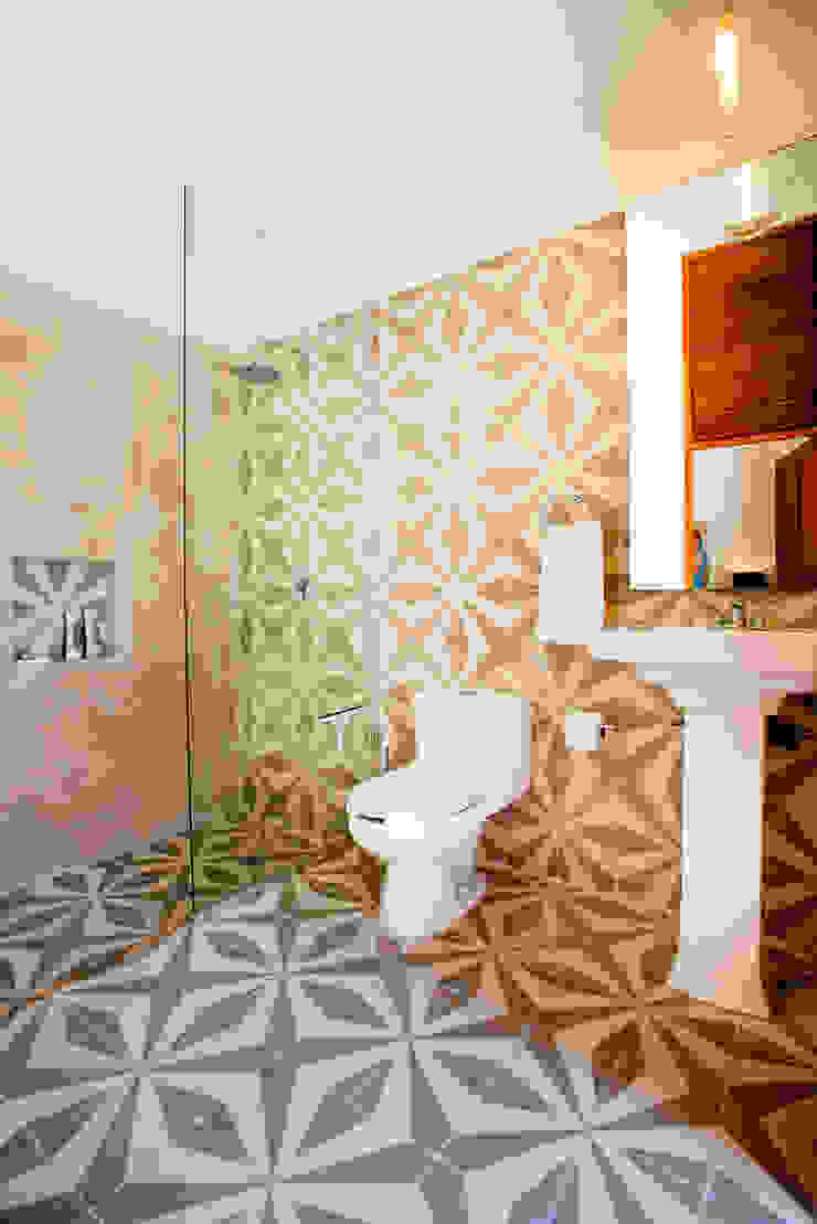 Casa GC55, Taller Estilo Arquitectura Taller Estilo Arquitectura Eclectic style bathroom
