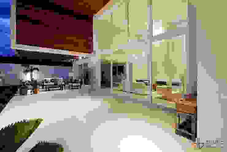 Studio Gilson Barbosa Nhà