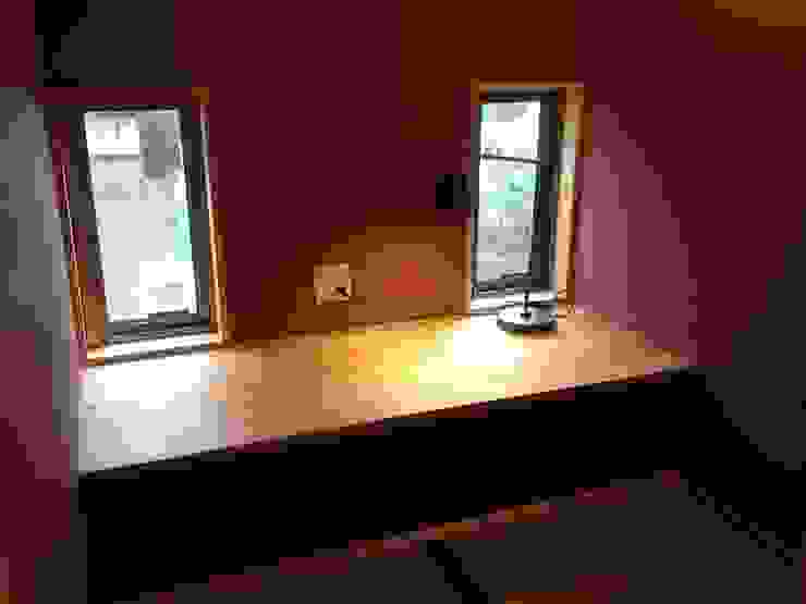 FAD建築事務所 Sala multimediale moderna
