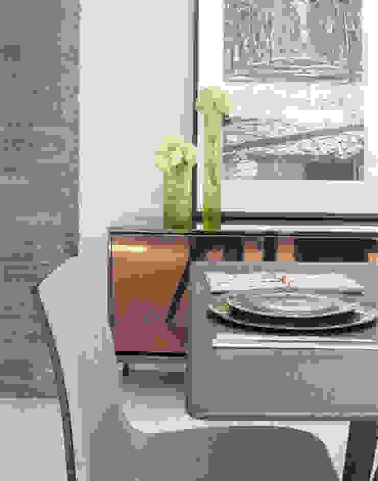 Roman House Penthouse The Manser Practice Architects + Designers Dining roomAccessories & decoration