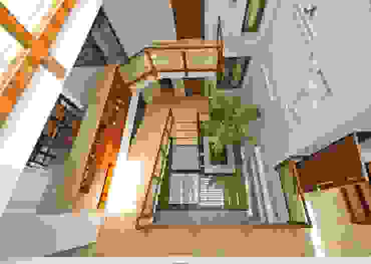 Muraliarchitects 모던스타일 복도, 현관 & 계단