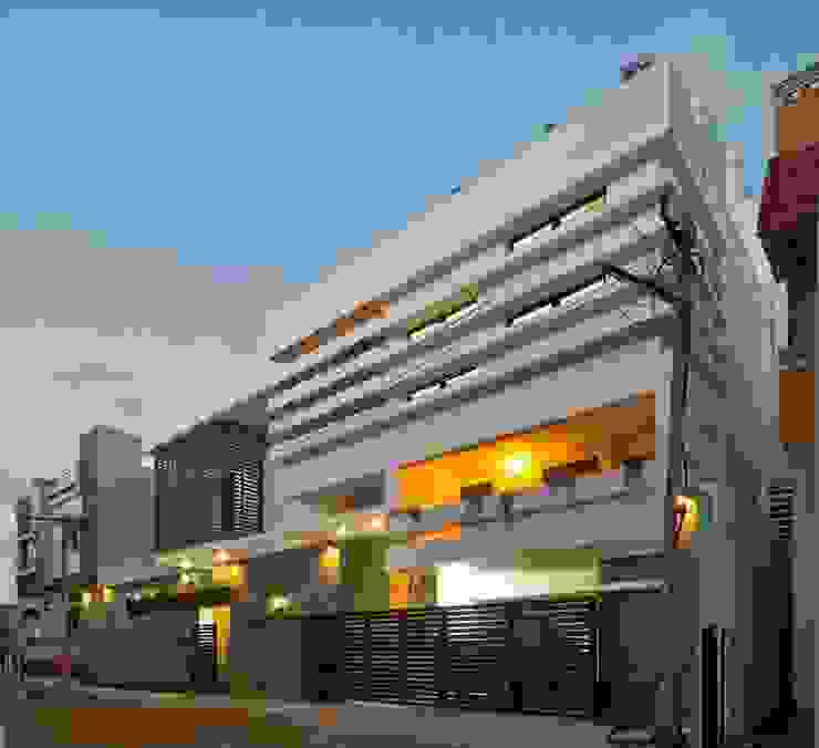 Muraliarchitects 모던스타일 주택