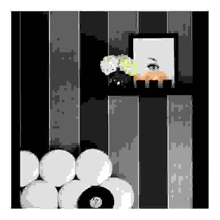 Striped Wallpaper by Wallpaperking homify