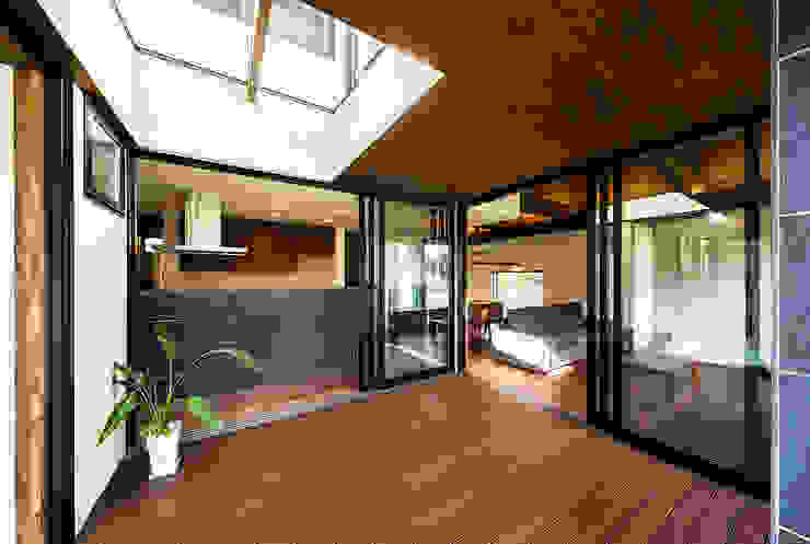 一級建築士事務所haus Balkon, Beranda & Teras Gaya Asia