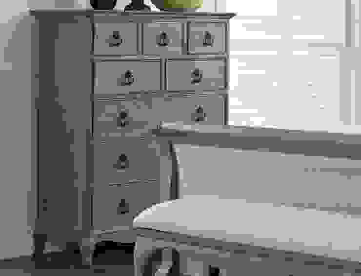 Furniture CROWN FRENCH FURNITURE VestiárioGuarda-roupas e cómodas