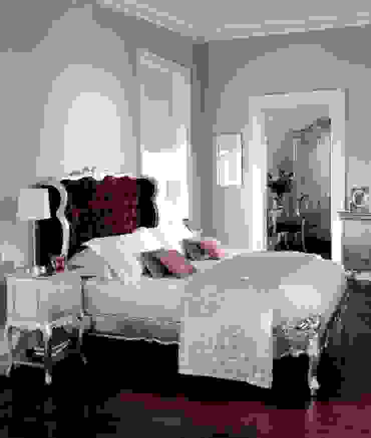 Furniture CROWN FRENCH FURNITURE QuartoCamas e cabeceiras