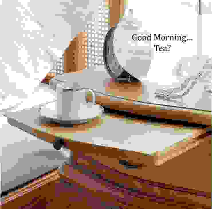 Furniture CROWN FRENCH FURNITURE QuartoMesa de cabeceira