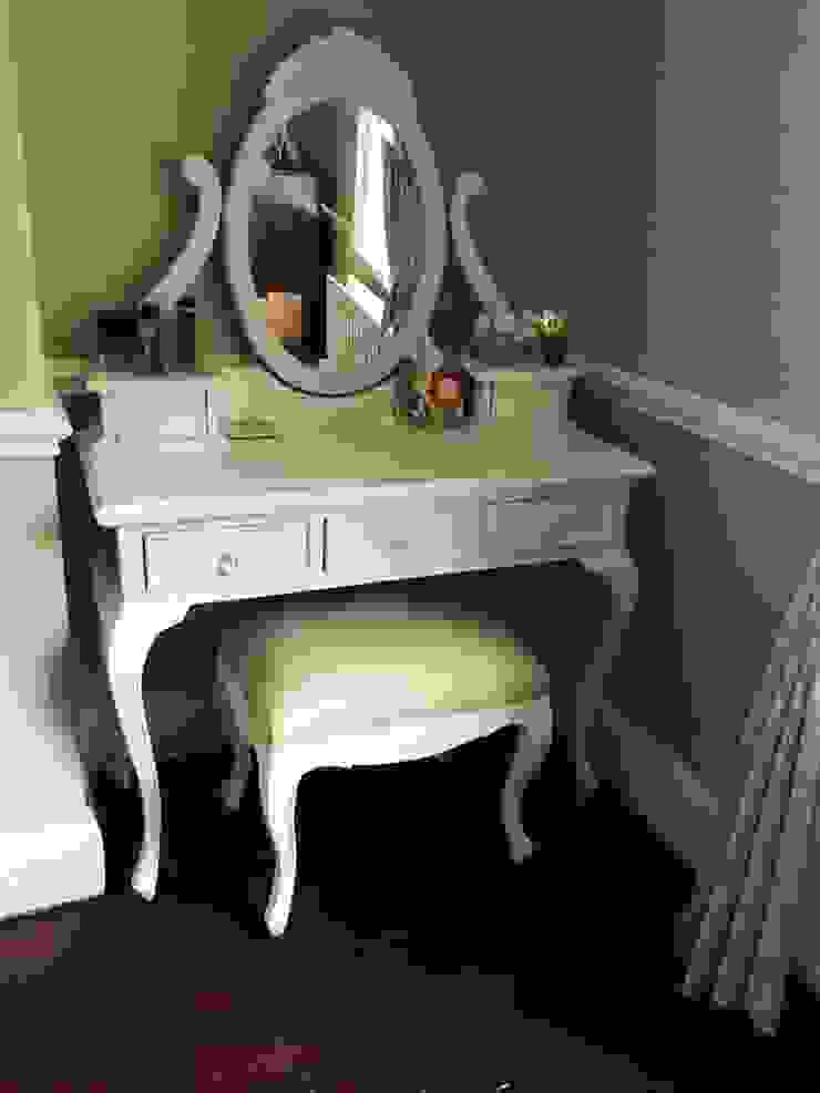 Furniture CROWN FRENCH FURNITURE QuartoCómodas