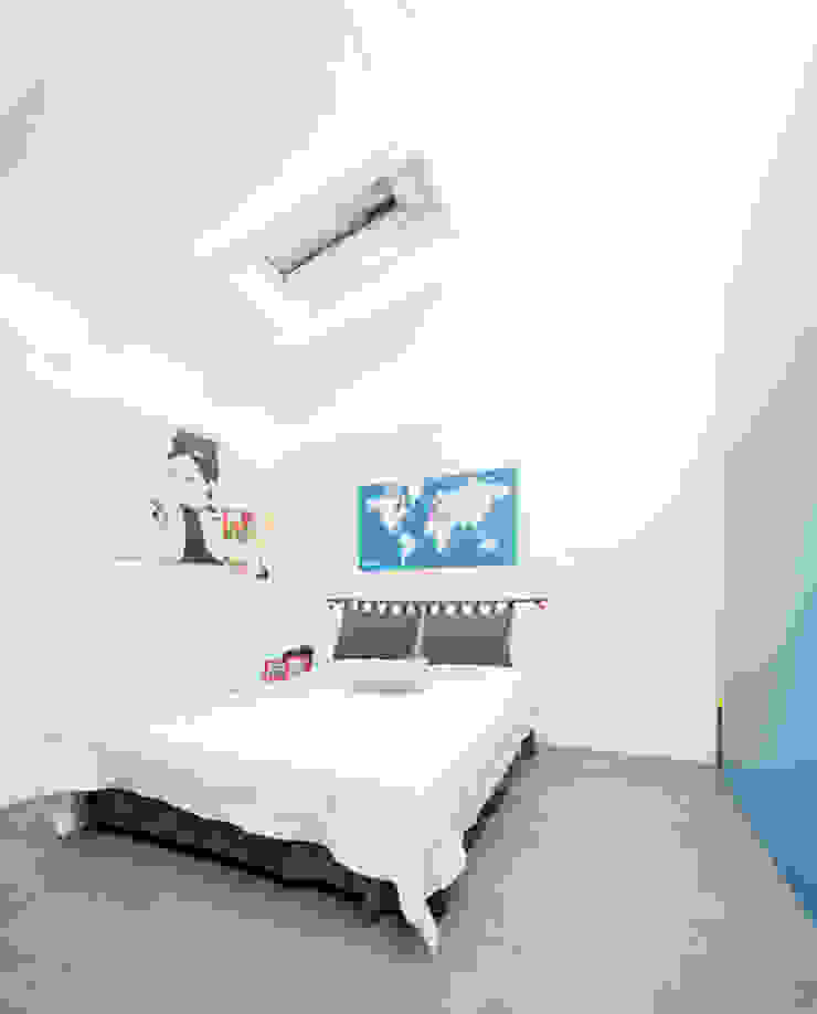 23bassi studio di architettura Minimalist bedroom