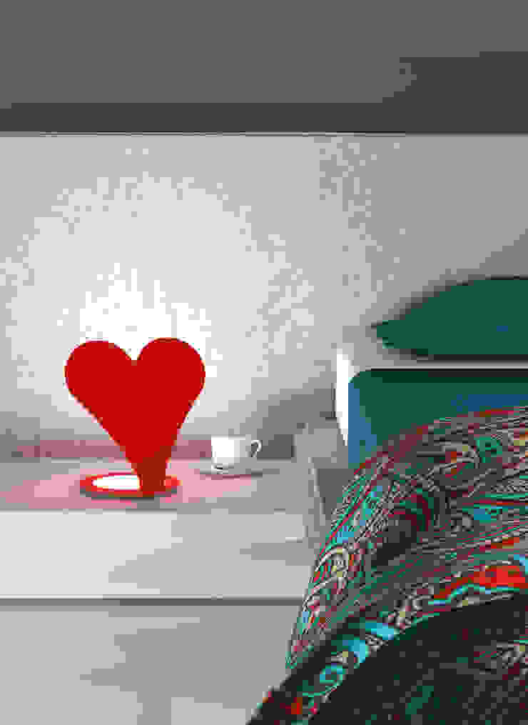 EMOTICON HEART ROSSO Luxelt Camera da letto moderna Illuminazione