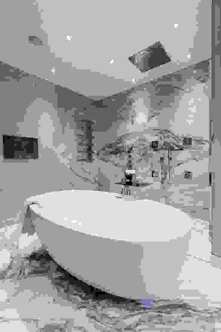 Master Bedroom Ensuite Luke Cartledge Photography Classic style bathrooms