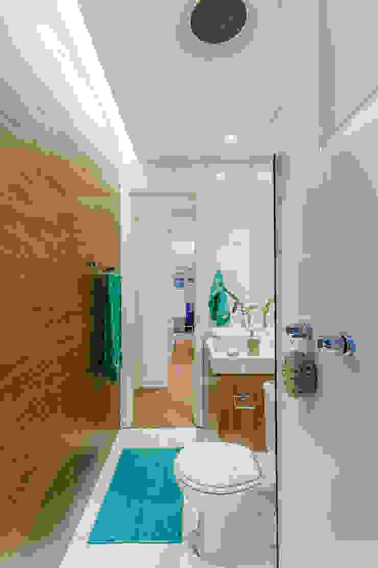 Casas de banho modernas por STUDIO LN Moderno