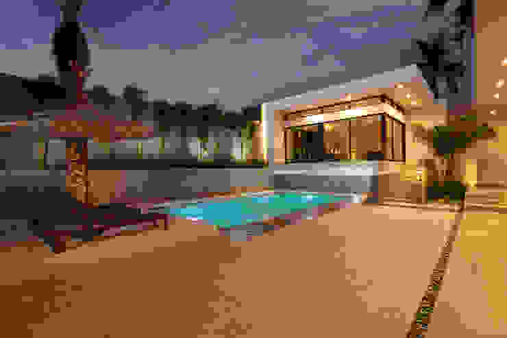 Juan Luis Fernández Arquitecto Pool