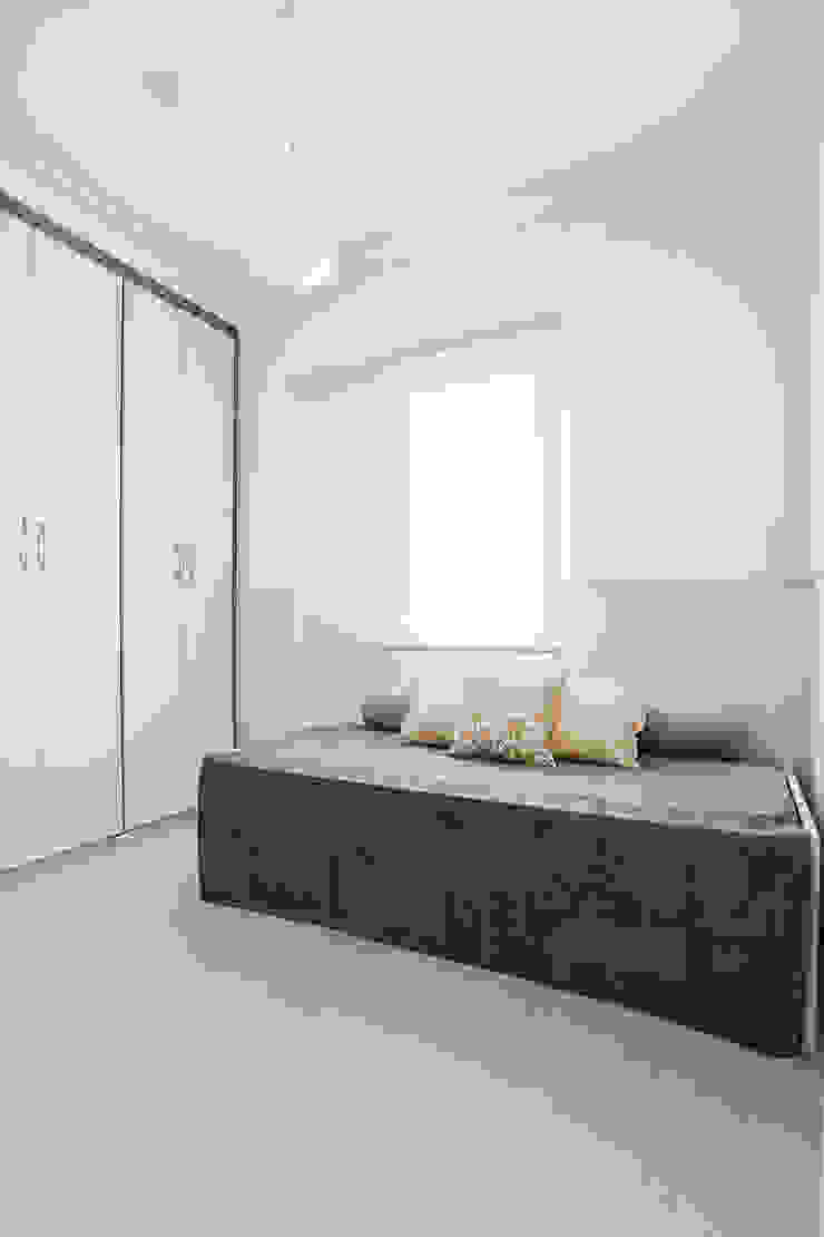 Amanda Pinheiro Design de interiores Modern style bedroom