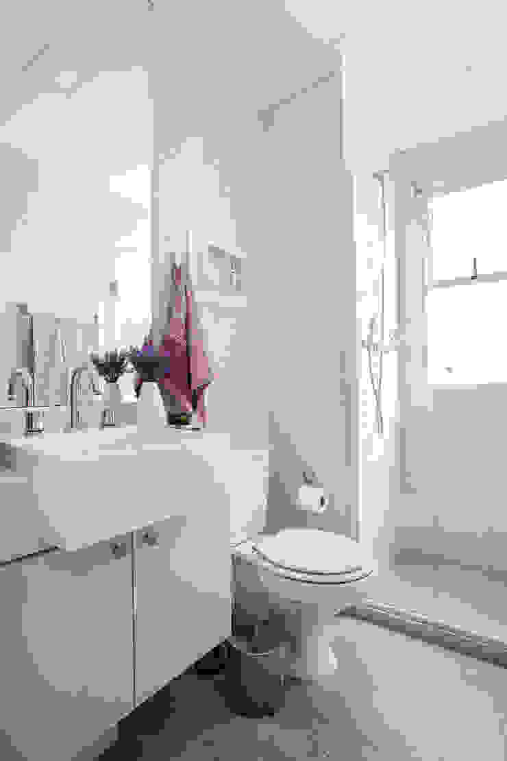 Amanda Pinheiro Design de interiores Modern bathroom