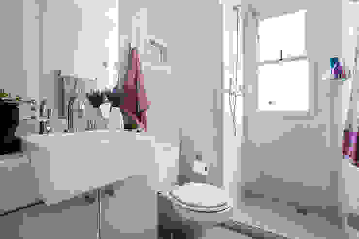 Amanda Pinheiro Design de interiores Modern bathroom